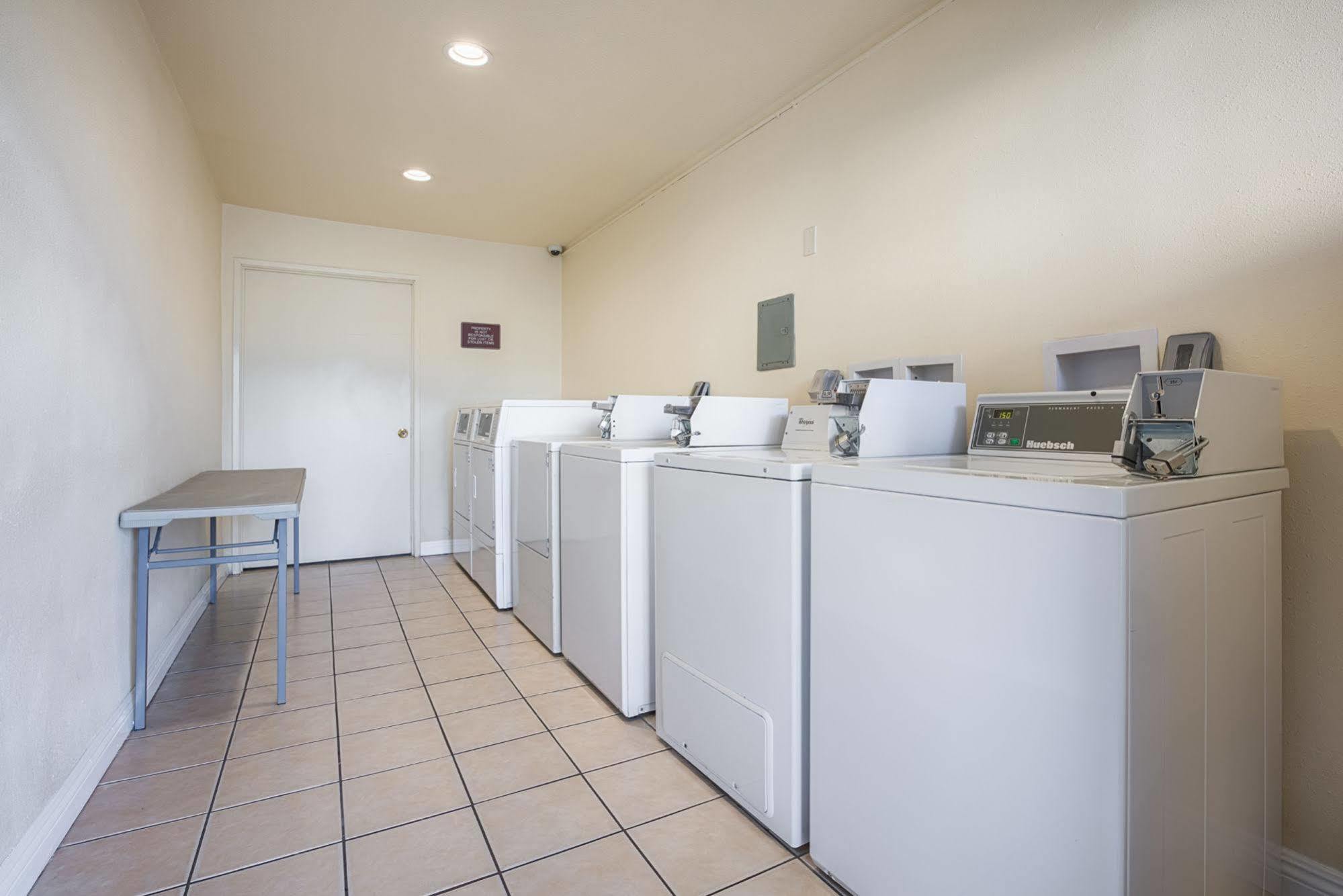 Clarion Pointe El Cajon San Diego East Exterior photo